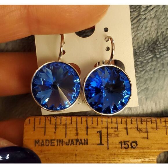 Royal Blue NWT Swarovski Element . Wedding. Classy. Work. Party. New years - Picture 2 of 4